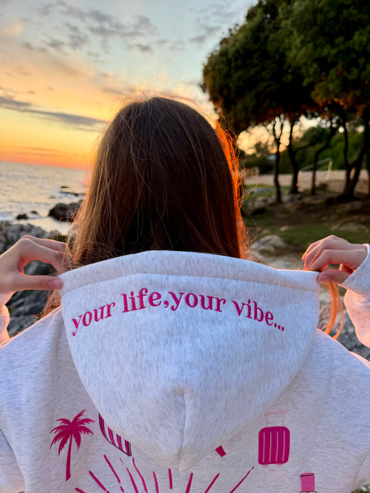 "My vibe" hoodie in Cloud Grey